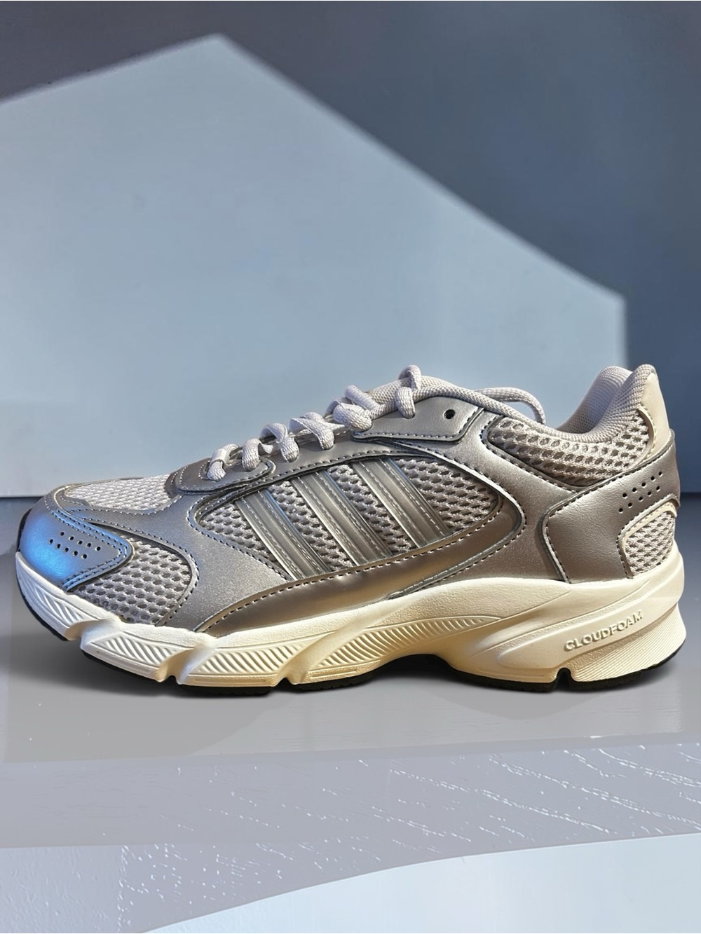 adidas Women's Light Grey Sneakers with Cream Sole